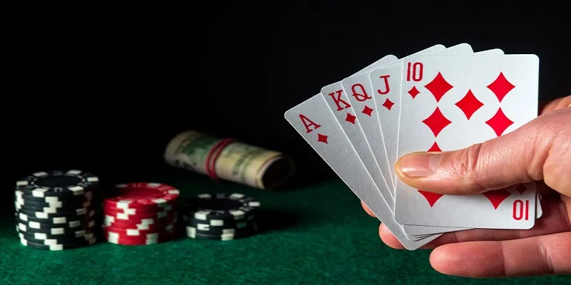 Phương pháp chơi Tiến Lên để nâng cao cơ hội chiến thắng là gì?